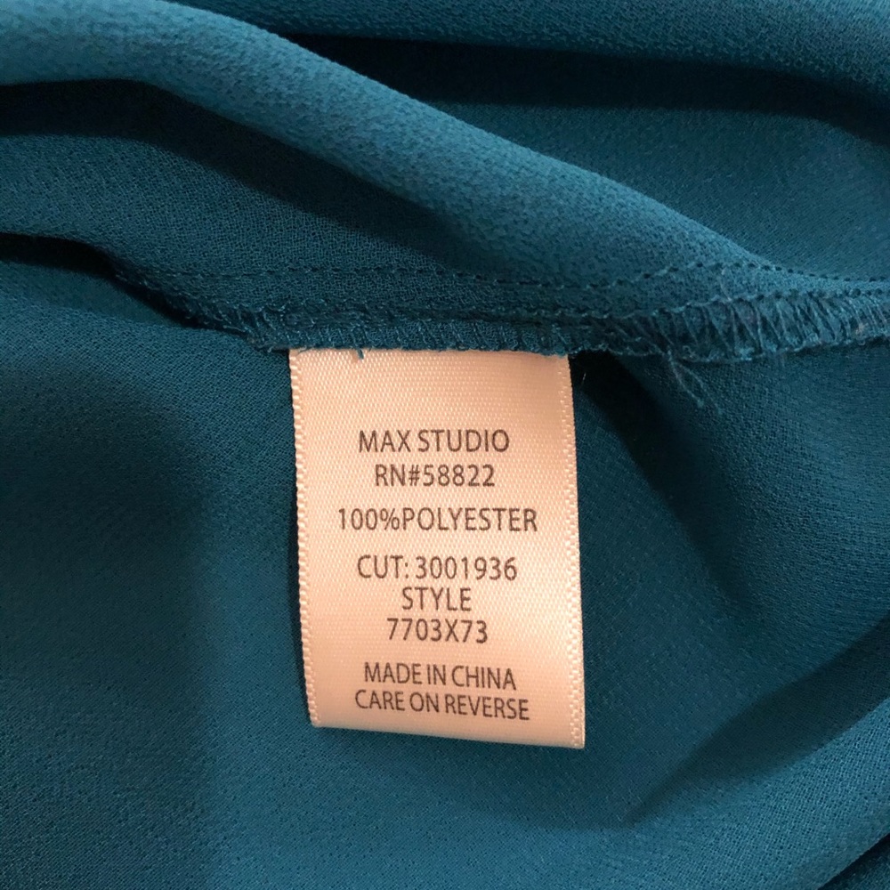 Max Studio Top - Picture 5 of 6